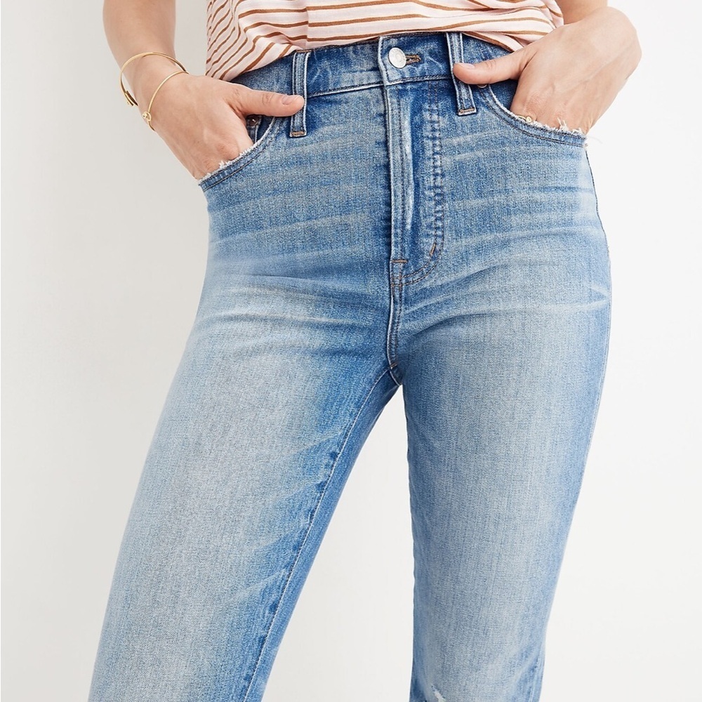HI RISE MADEWELL Blue Jean Tapered Frayed Women's Mom Ripped Edition SZ 25 EUC